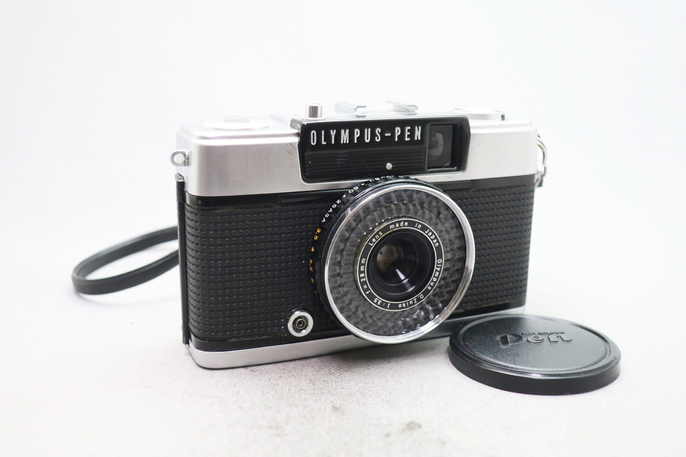 整備済Olympus Pen EE-3 オリンパス ハーフカメラ #6657 整備済Olympus Pen EE-3 オリンパス ハーフカメラ #6657