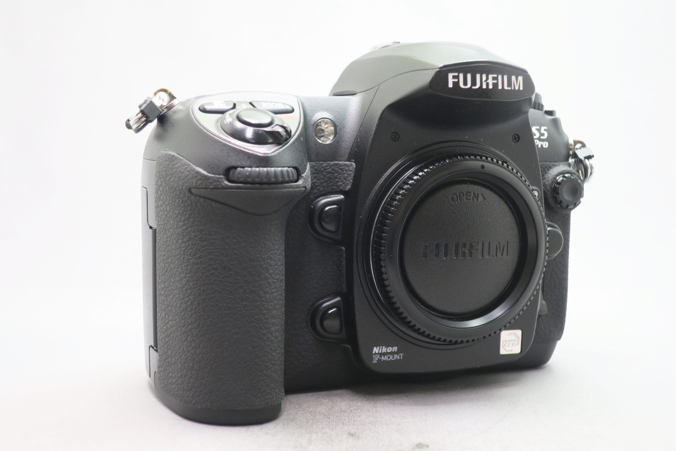 富士フィルム FinePix S5 Pro