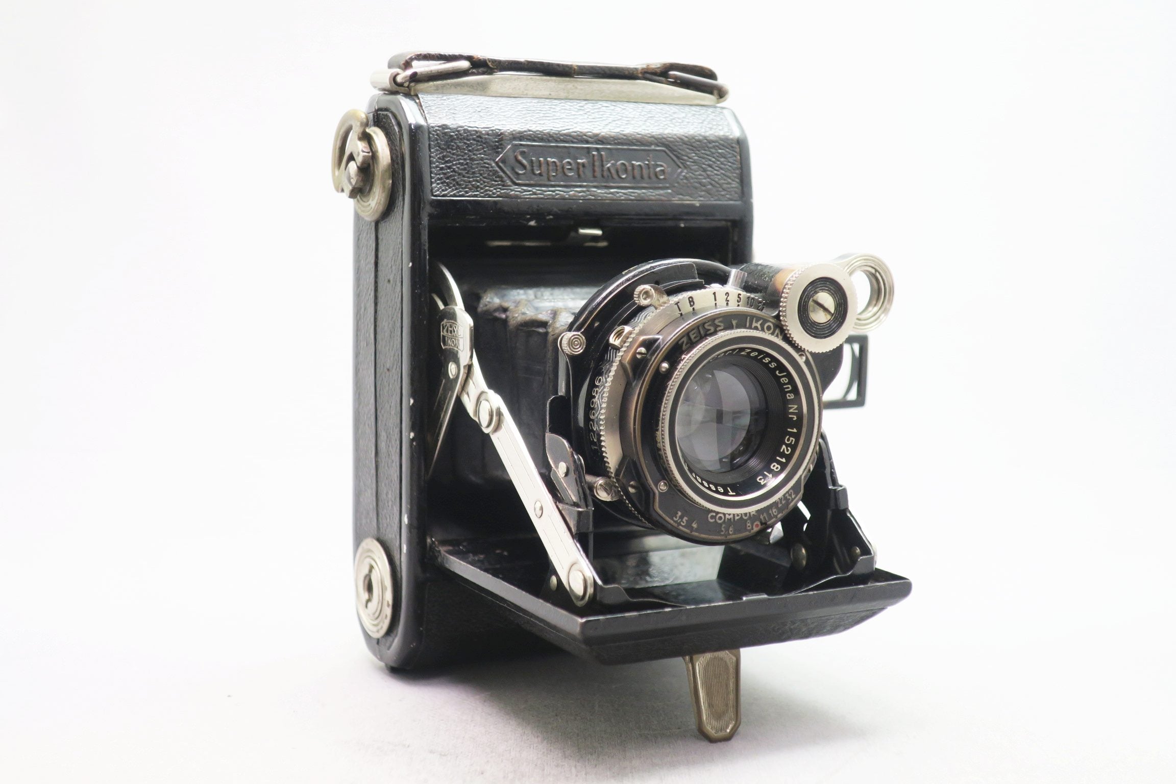 スーパーセミイコンタ 530 テッサー 70/3.5