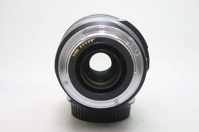 キヤノン EF28-135/3.5-5.6 IS USM