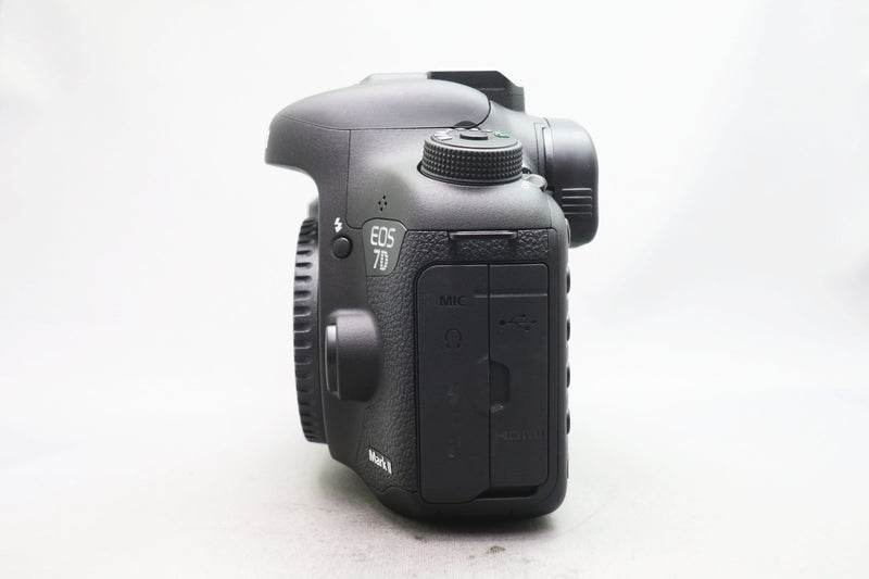 キヤノン EOS 7D Mark II