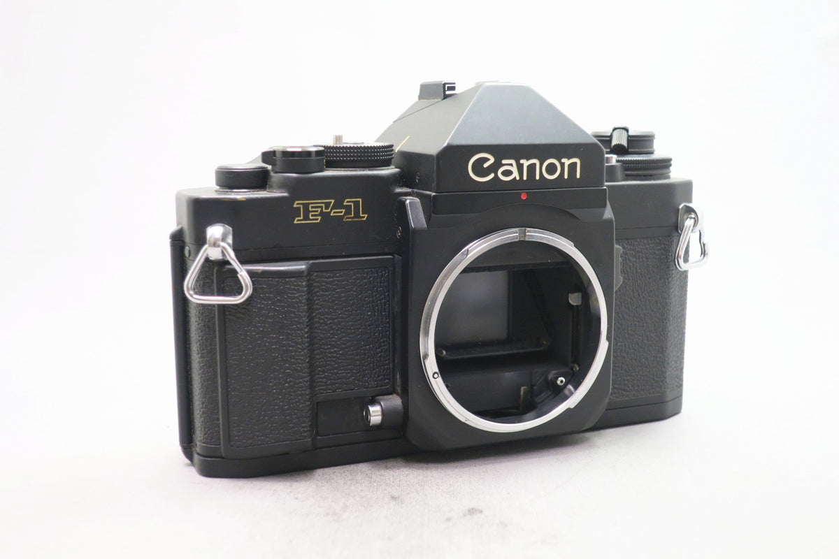 超美品 CANON F-1 ブラック アイレベル モルト新品交換済 B763 中古】(キヤノン) Canon F-1 後期 ボディ｜ナニワグループ