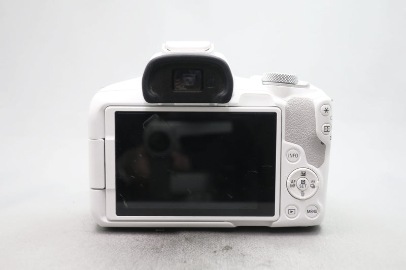 キヤノン EOS R50 ダブルズームキット