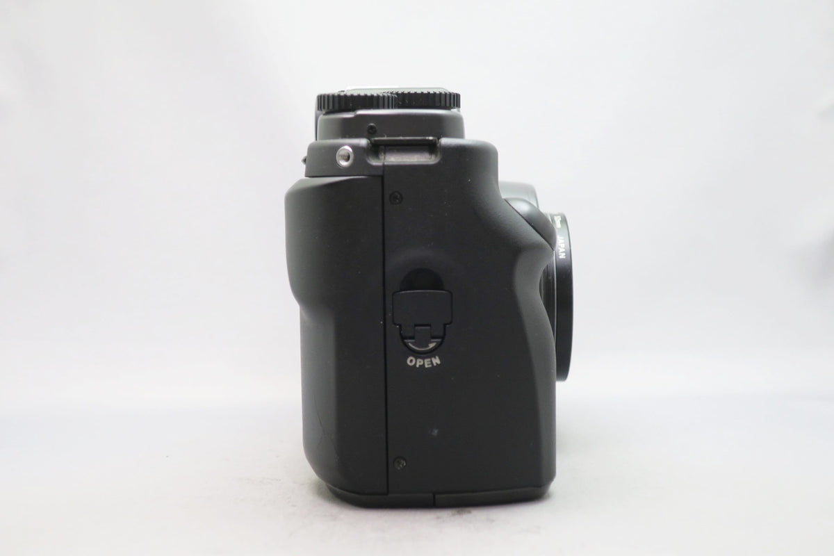 富士フィルム GA645Zi Professional 55-90/4.5-6.9 富士フィルム GA645Zi Professional 55-90/4.5-6.9