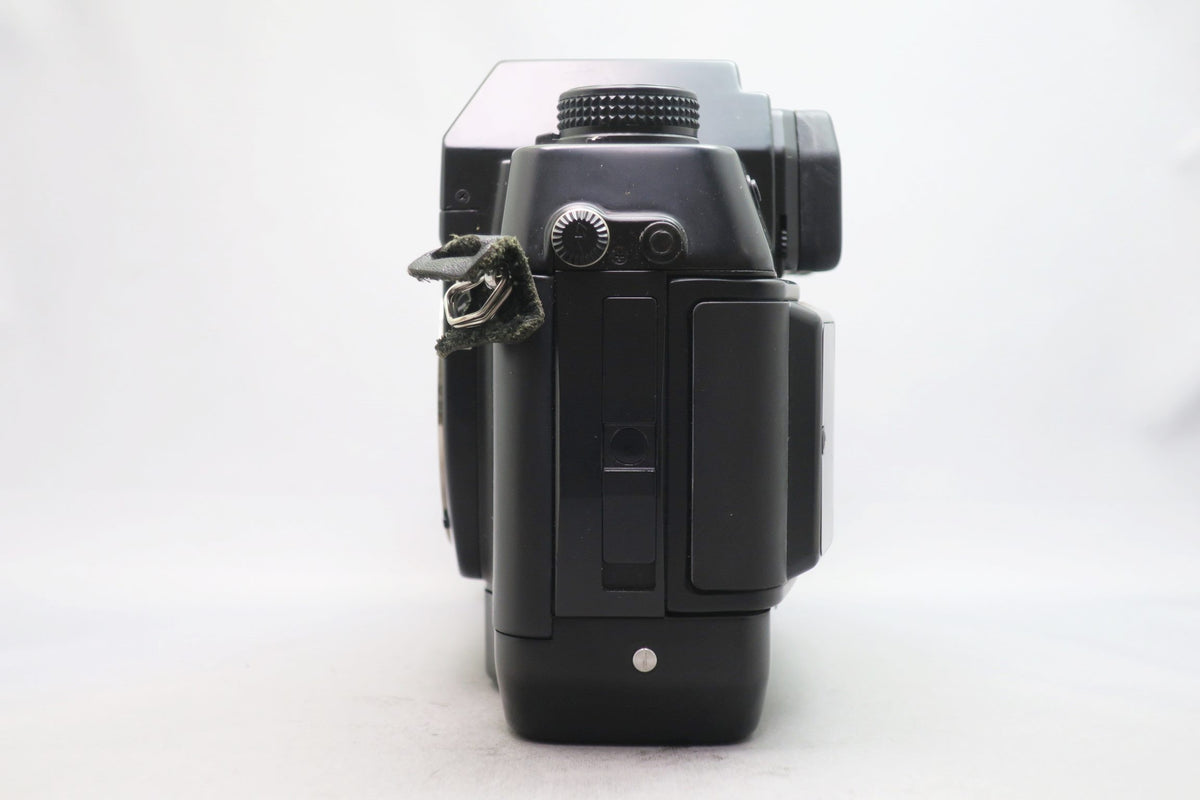 ナオミ様　【貴重な後期型・極美品・返品保証】コンタックスAX CONTAX AX コンタックス AX