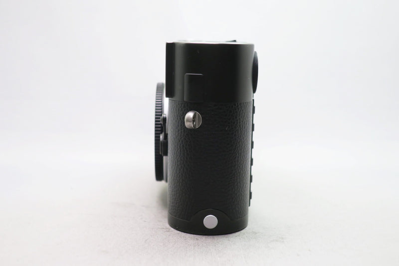 ライカ Mモノクローム Typ246 カスタムエングレーブ