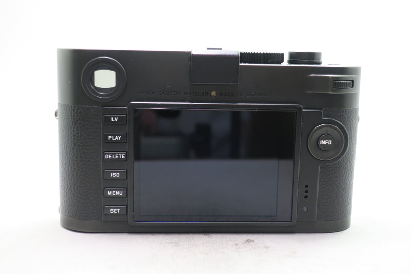 ライカ Mモノクローム Typ246 カスタムエングレーブ