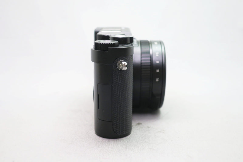 ライカ D-LUX 8 [期間限定HP限定商品]