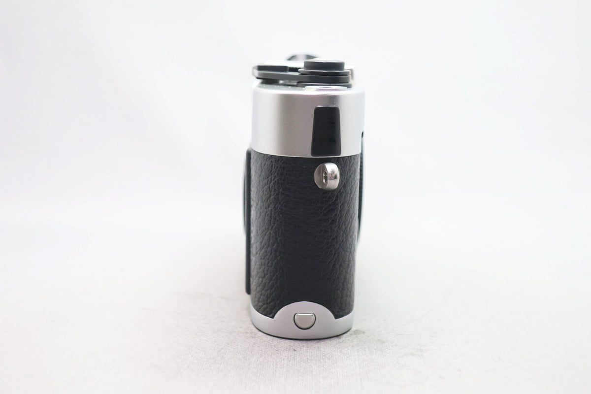 ライカ M6 パンダ 179万台