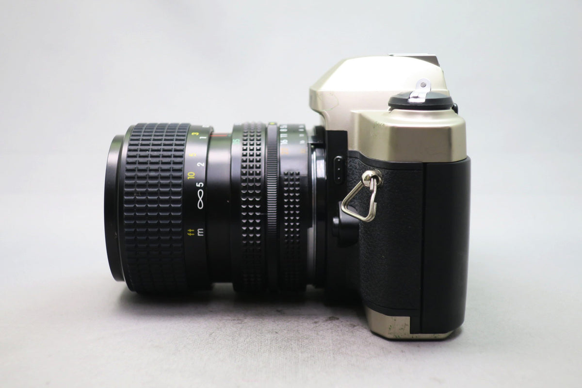 美品 Nikon FM10 35〜70レンズ付 Amazon.com : Nikon FM10 Digital SLR Camera Kit with Housing