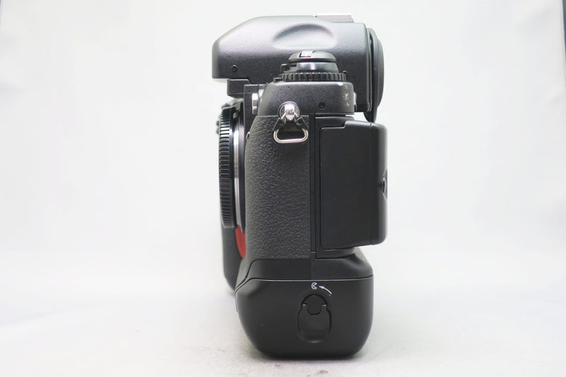Nikon F5 w/ MF-28 Back - Body and 35mm Nikon Lens — Legacy