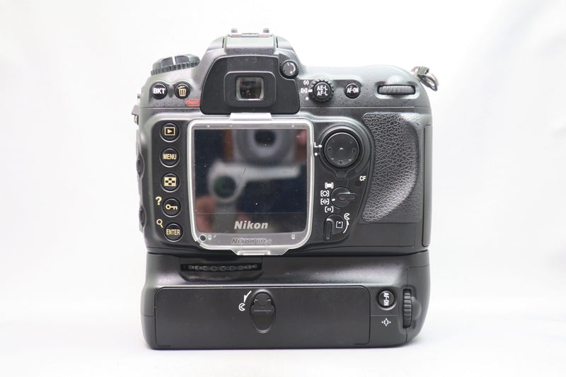 Nikon D200 動作未確認 mb-d200付き ニコン D200 MB-D200セット