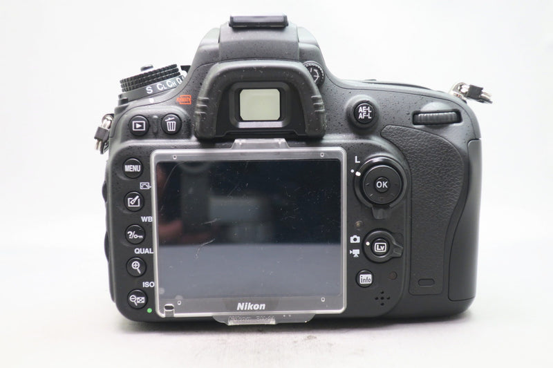 ニコン D600　AF-S ニッコール 24-85/3.5-4.5