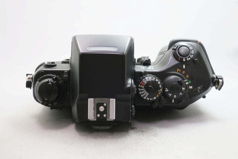ニコン F4