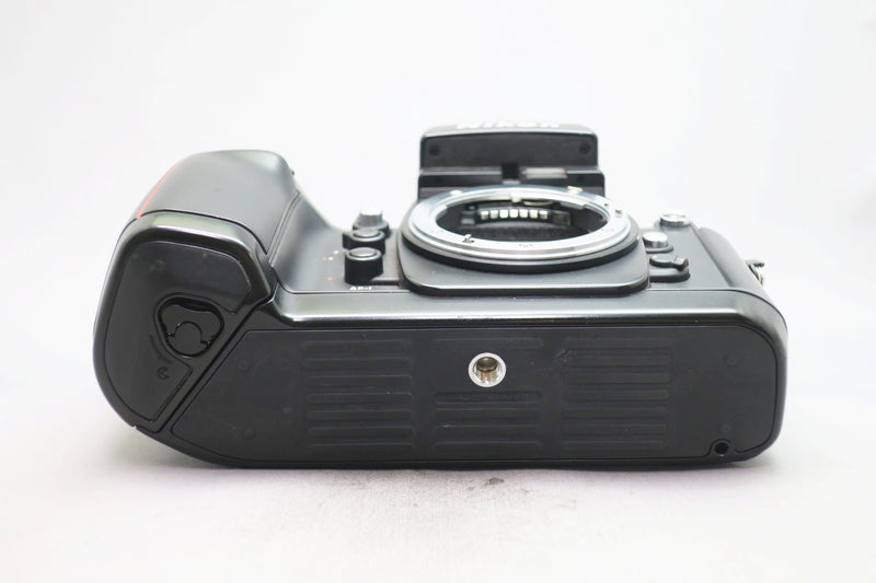 ニコン F4