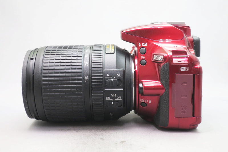 ズーさんNikon D5500 18-140 VR レンズキット ニコン D5500 18-140 VR レンズキット