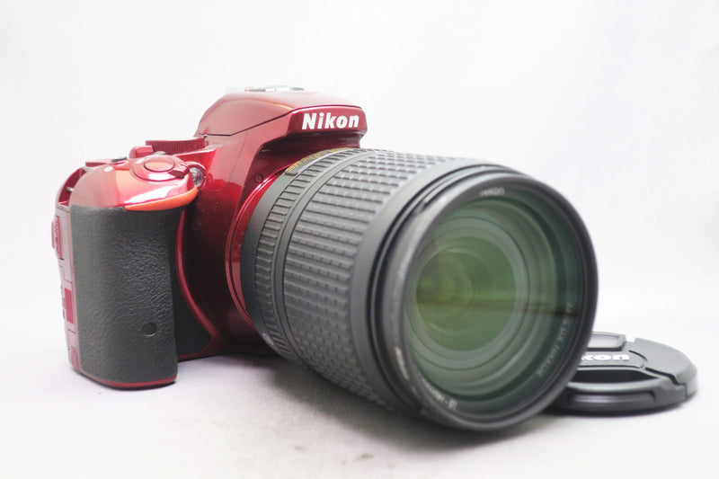 ズーさんNikon D5500 18-140 VR レンズキット ニコン D5500 18-140 VR レンズキット