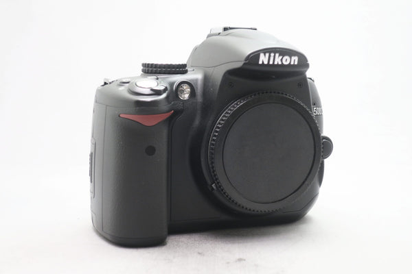 ニコン D5000