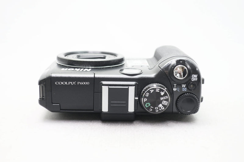 ニコン COOLPIX P6000