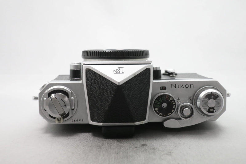 ニコン F アイレベル 733万台