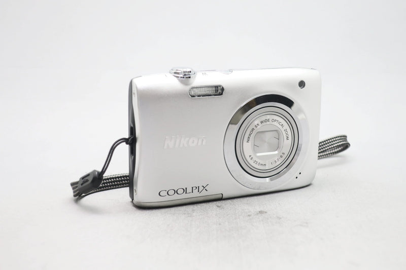 ニコン COOLPIX A100 シルバー