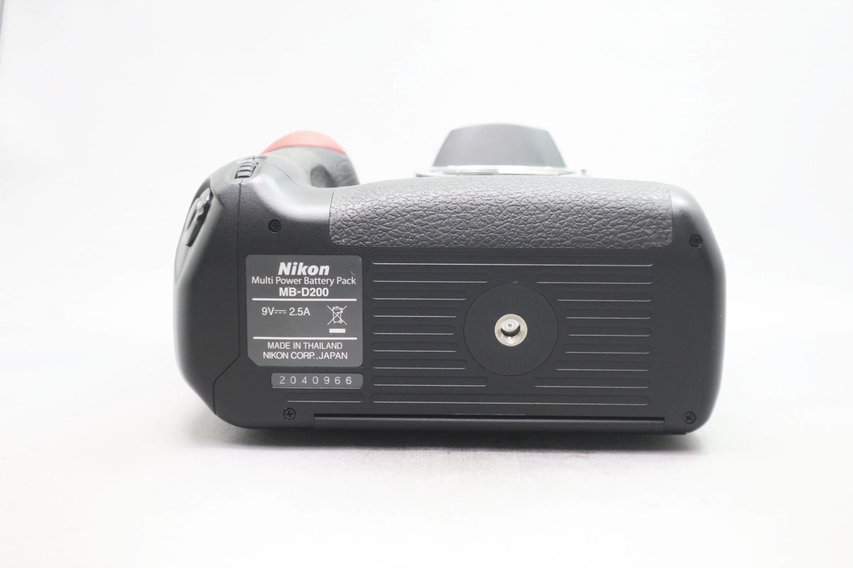 ニコン D200 MB-D200付