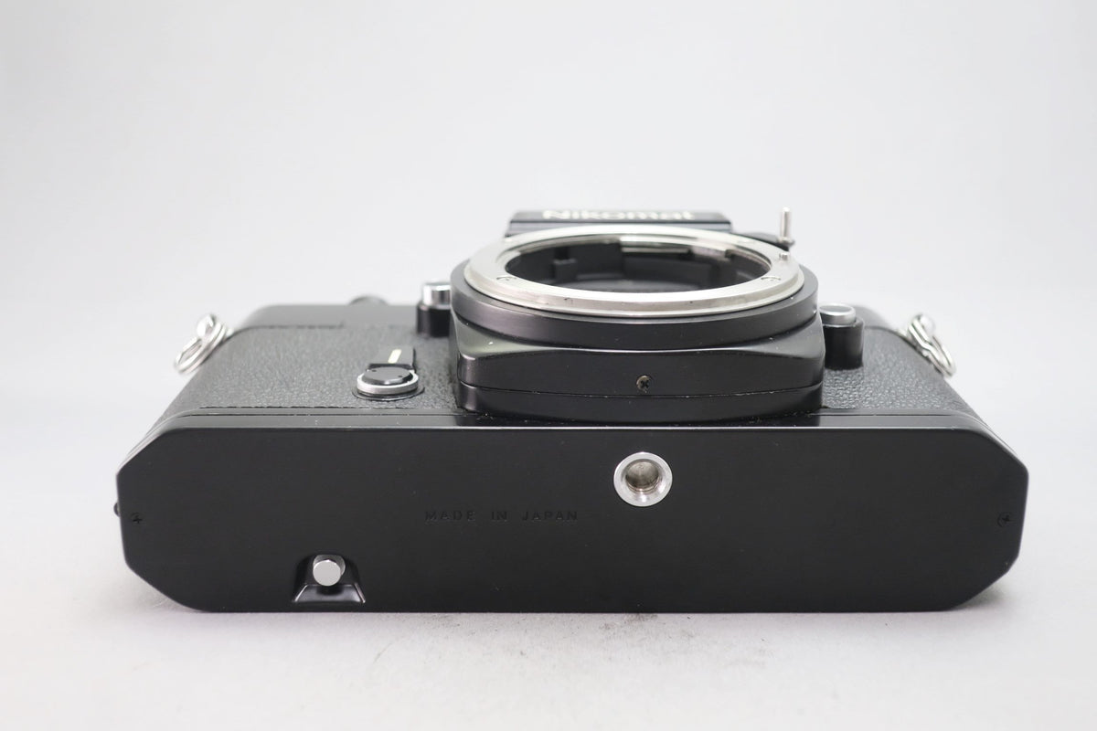【完動品】Nikon Nikomat EL Black 一眼レフカメラ ボディ ニコマート EL ブラック