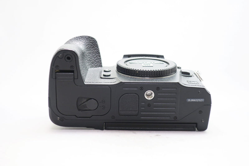 OM SYSTEM OM-1