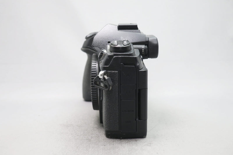 オリンパス OM-D E-M1 Mark II