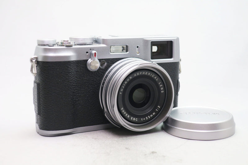 フジフィルム FinePix X100 [期間限定HP限定商品]