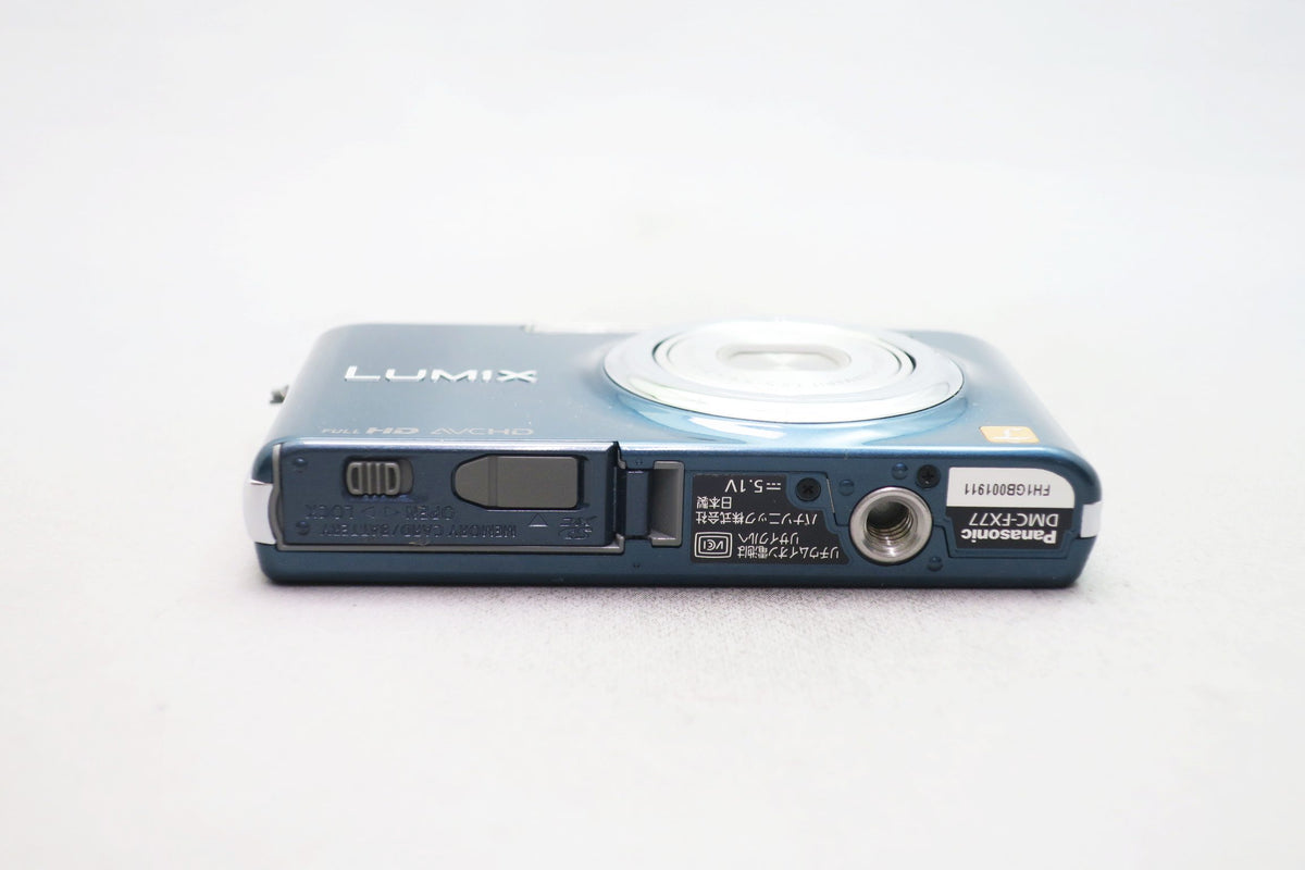 パナソニック LUMIX DMC-FX77
