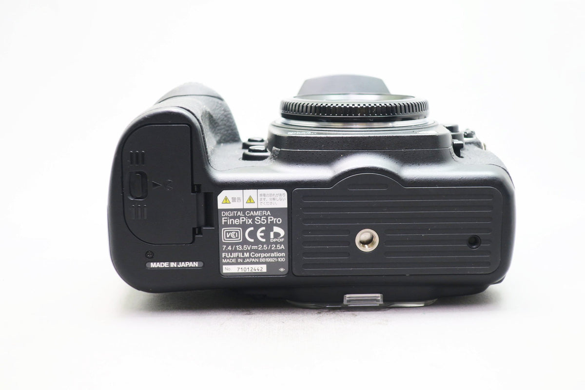 富士フイルム　FinePix S5pro ② 富士フイルム FinePix S5 Pro ボディ 価格比較 - 価格.com