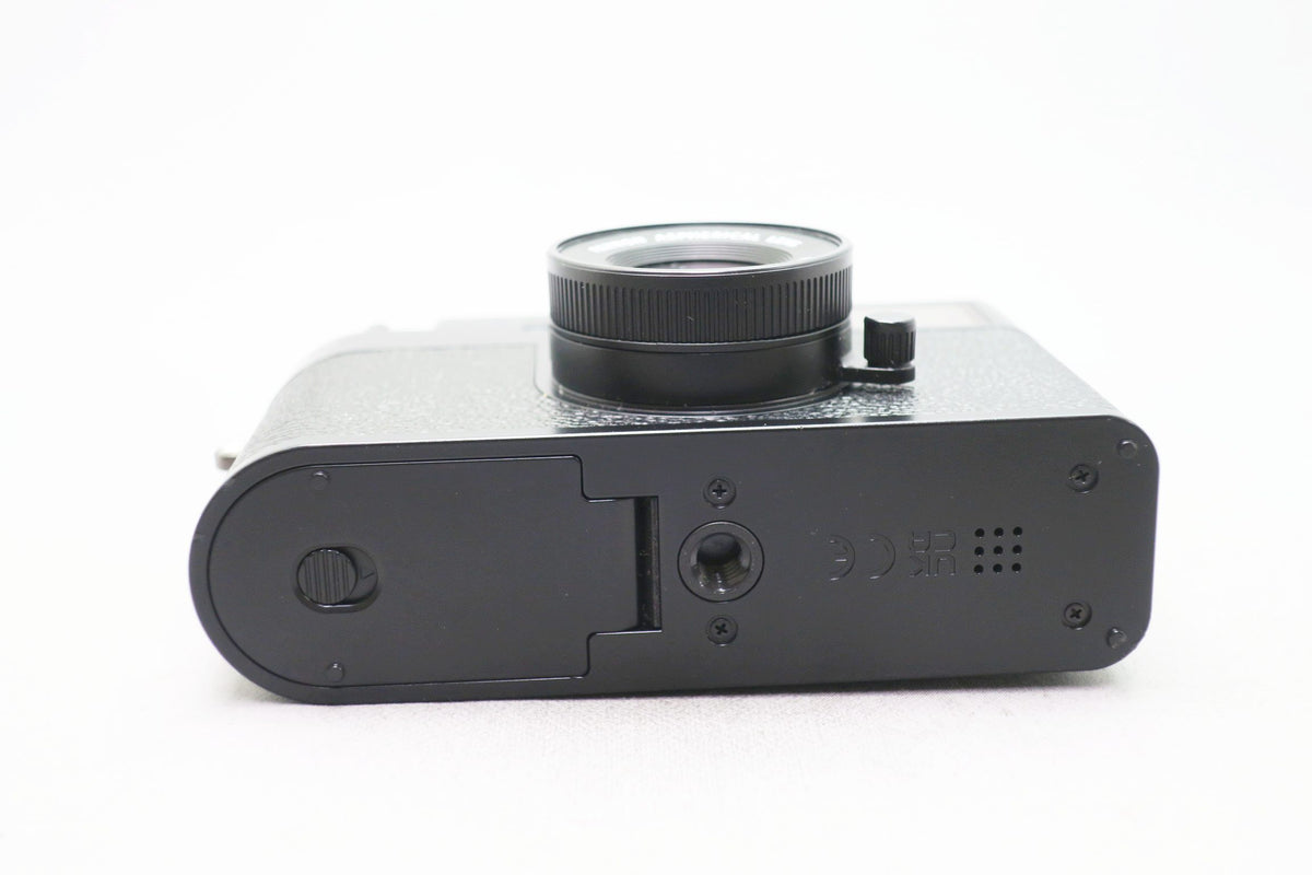 fujifilm x-half ブラック　中古美品　保護フィルムおまけ fujifilm x-half ブラック 中古美品 保護フィルムおまけ fujifilm x