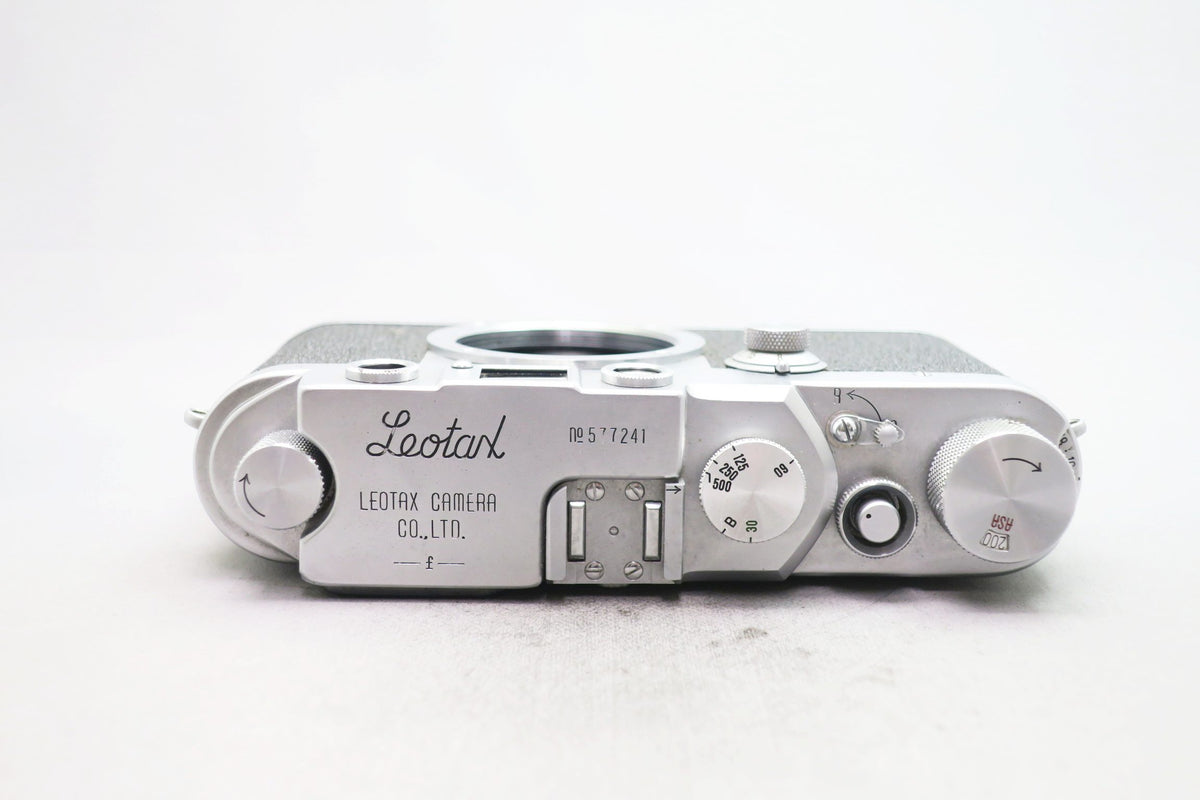 レオタックス F