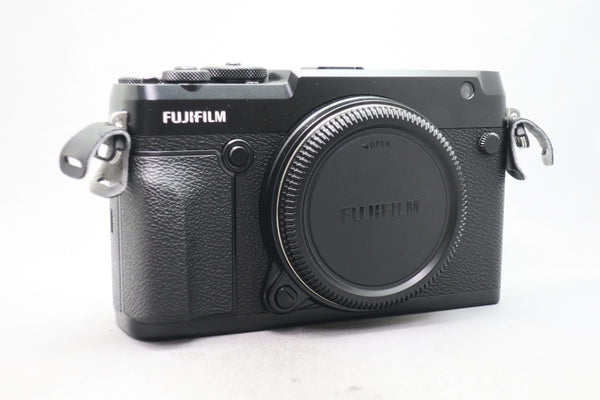 富士フィルム GFX 50R