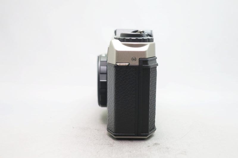ペンタックス PENTAX 17 ダークシルバー