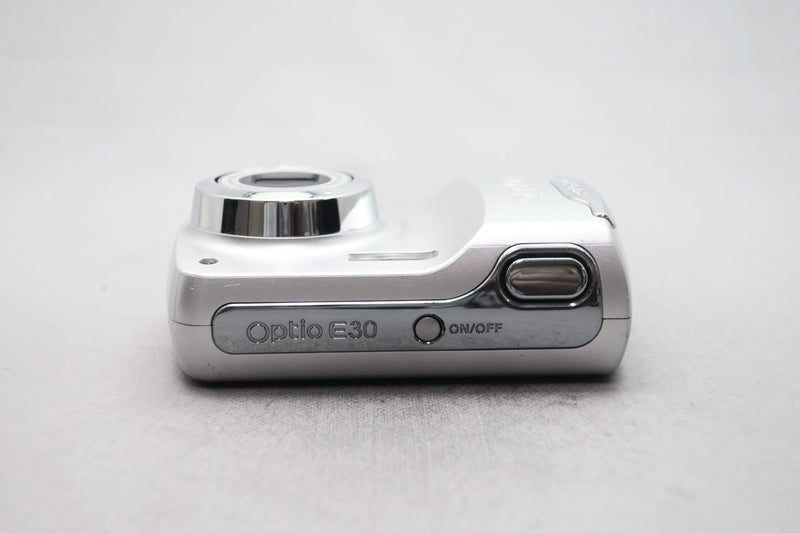 ペンタックス Optio E30