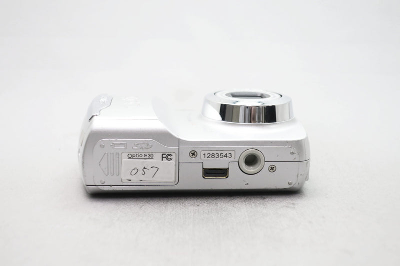 ペンタックス Optio E30
